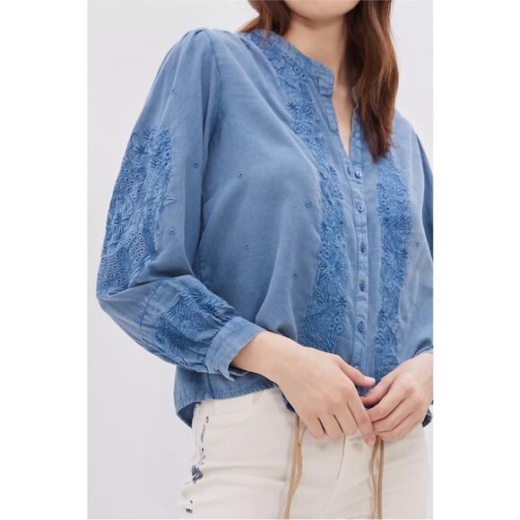 Anthropologie Seen Worn Kept Embroidered Cotton Flare-Sleeve Blouse Blue Size 4 - Picture 3 of 15